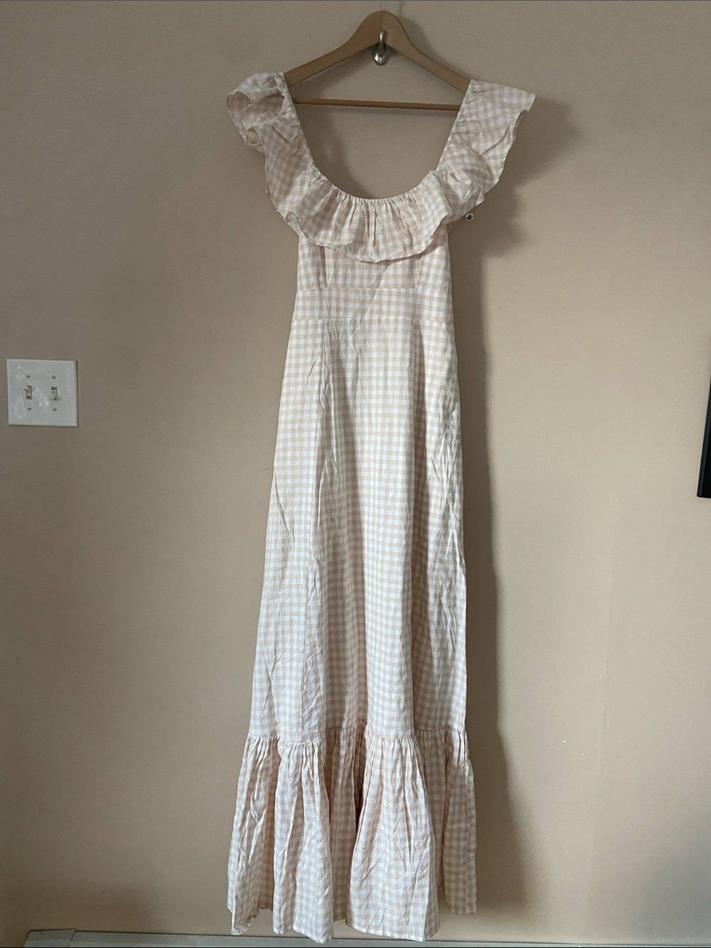Louise New York Camille Dress In Tan Gingham Maxi Cotton — image 6 of 8